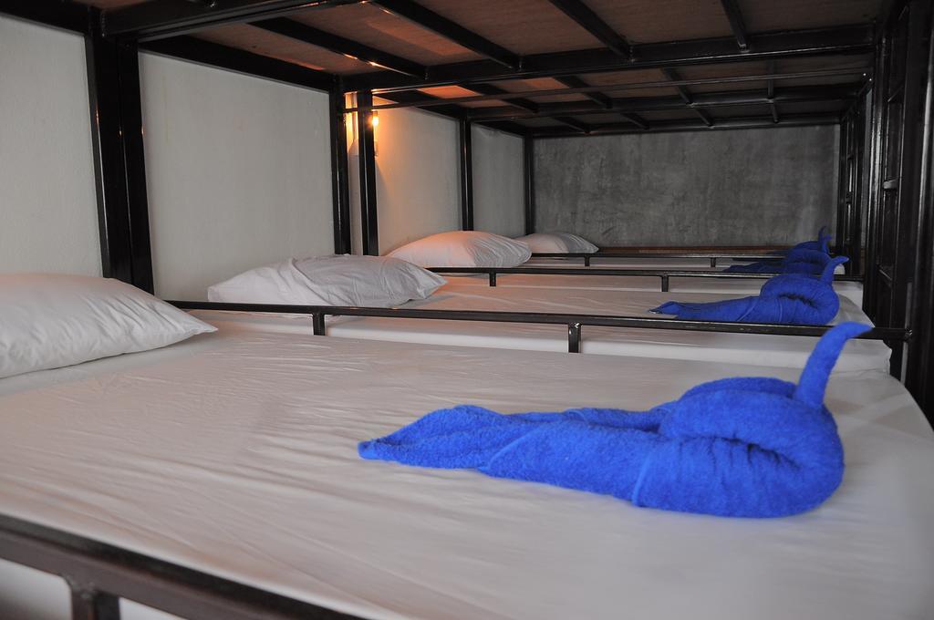 Mickey Hostel Хаад Рин Номер фото