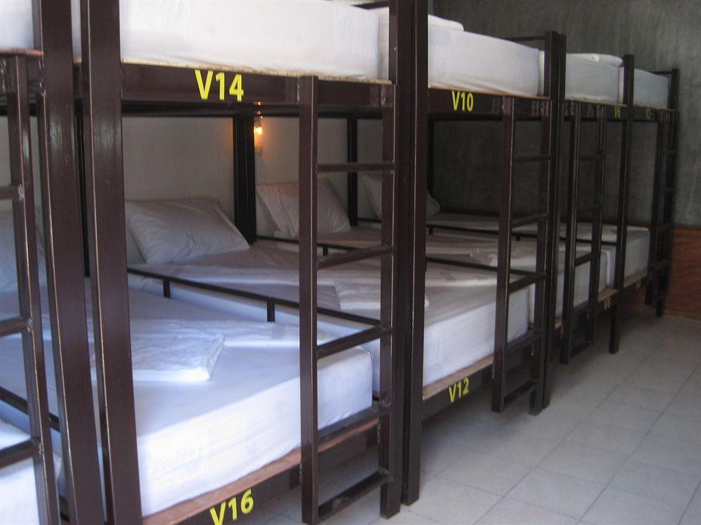 Mickey Hostel Хаад Рин Экстерьер фото
