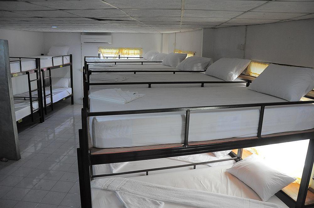 Mickey Hostel Хаад Рин Экстерьер фото