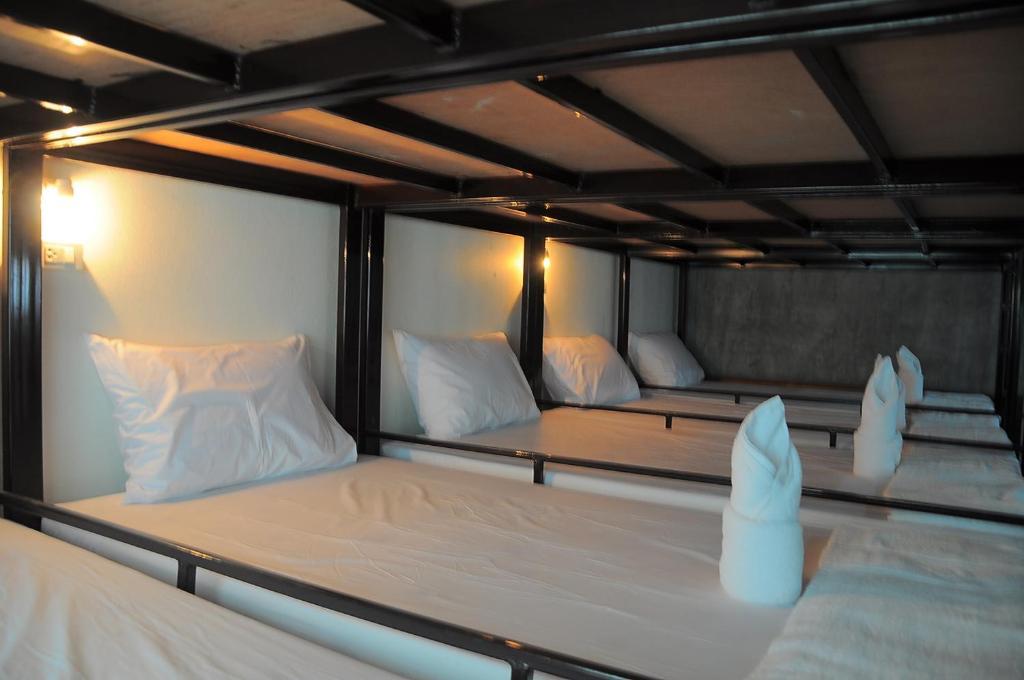 Mickey Hostel Хаад Рин Экстерьер фото